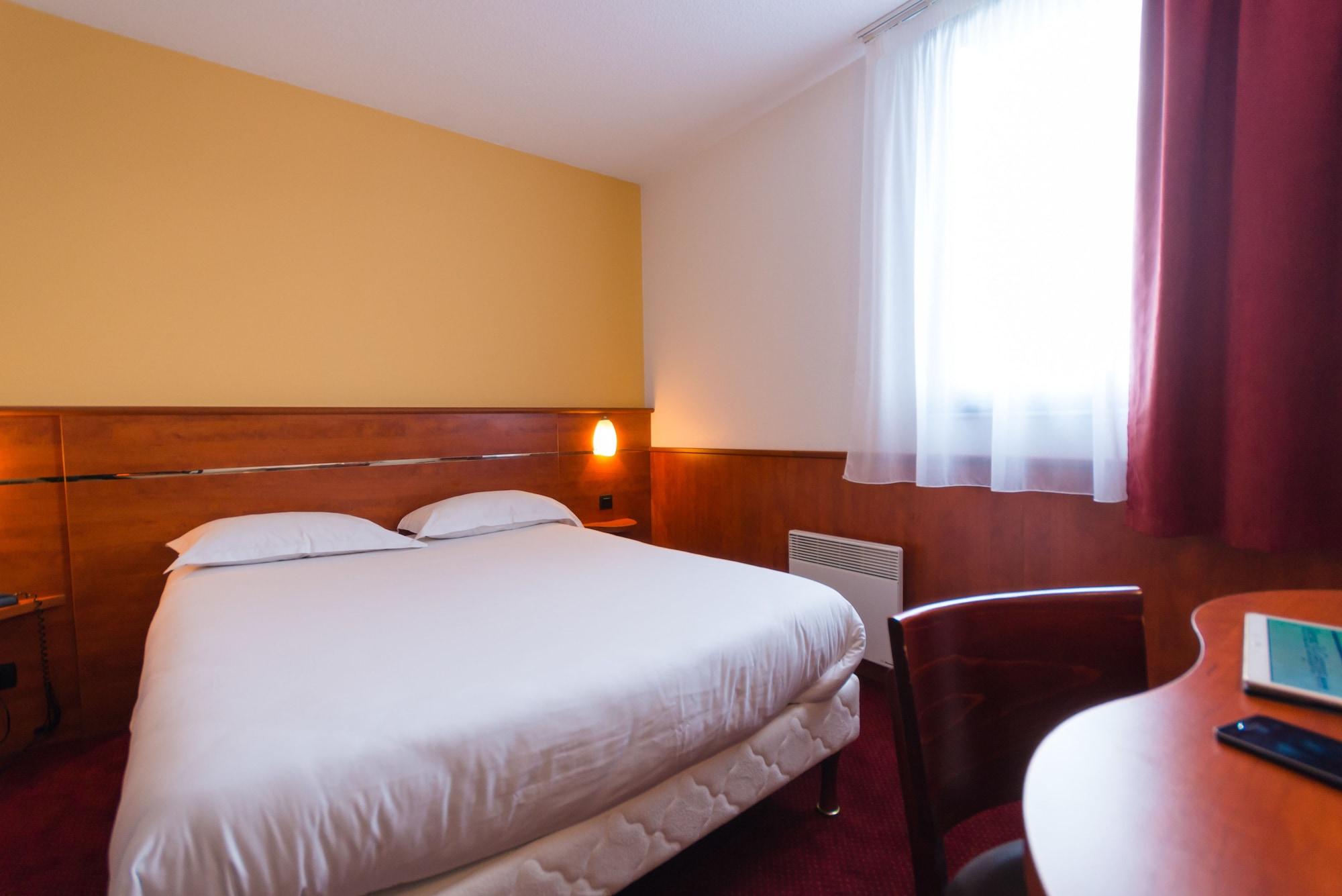 Brit Hotel Rennes St Gregoire - Le Villeneuve Saint-Gregoire  Bagian luar foto