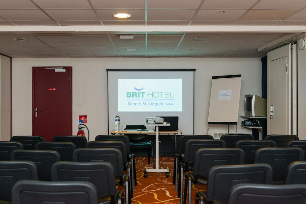 Brit Hotel Rennes St Gregoire - Le Villeneuve Saint-Gregoire  Bagian luar foto