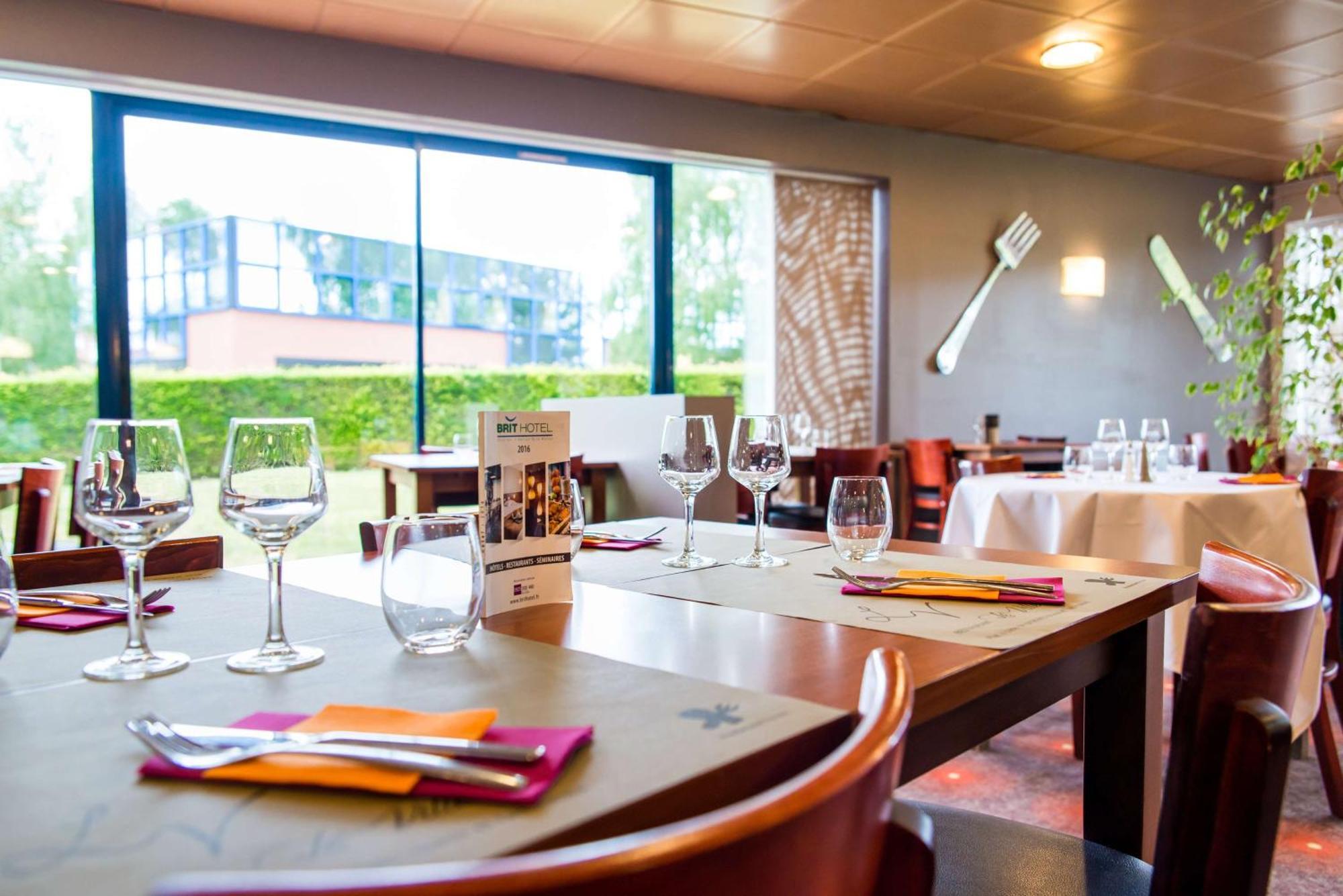Brit Hotel Rennes St Gregoire - Le Villeneuve Saint-Gregoire  Bagian luar foto