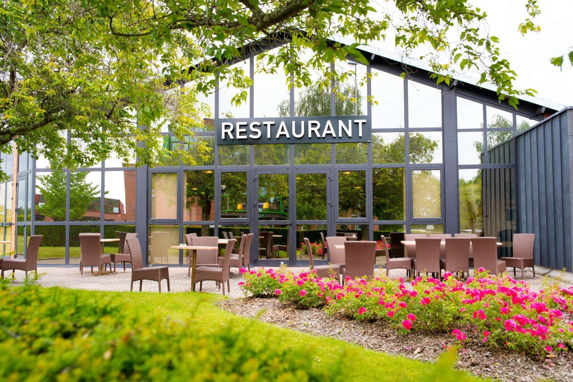 Brit Hotel Rennes St Gregoire - Le Villeneuve Saint-Gregoire  Bagian luar foto